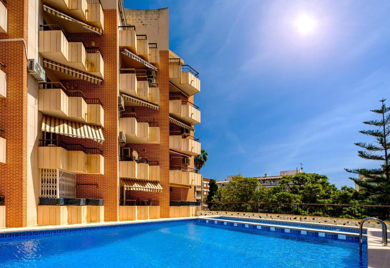 Holiday Royal Suite Concordia 托雷维耶哈 外观 照片